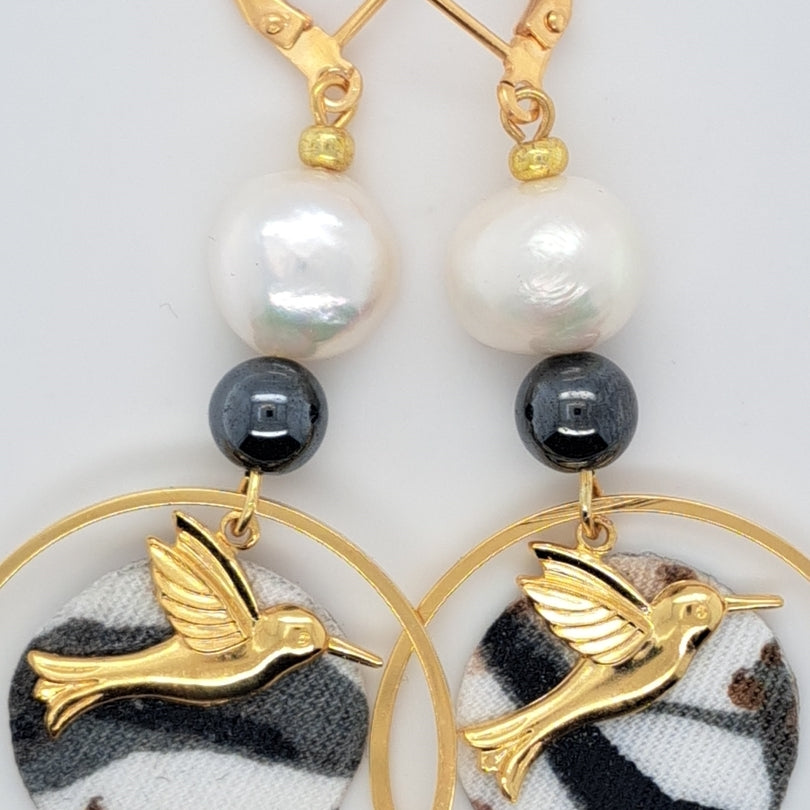 Blanc Soufrière - Boucles d'oreilles perles d'eau douce hématite