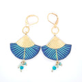Bleu Reflets d'Oman - Boucles d’oreilles pendantes bleues en tissu