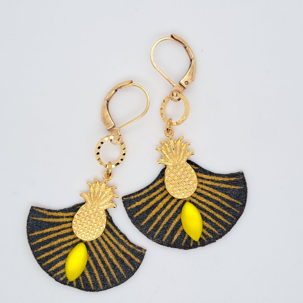 Doré Costa Rica - Boucles d'oreilles pendantes ananas