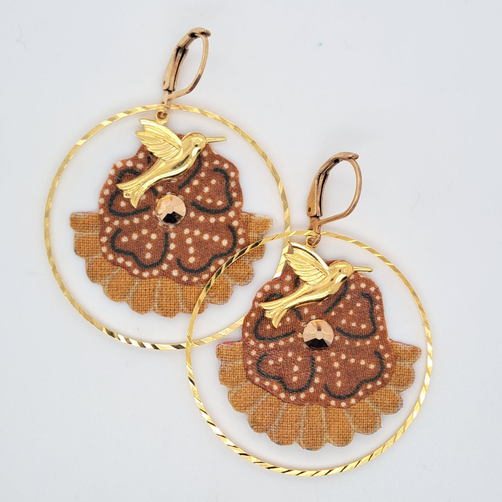 Bali batik III - Boucles d'oreilles pendantes colibri