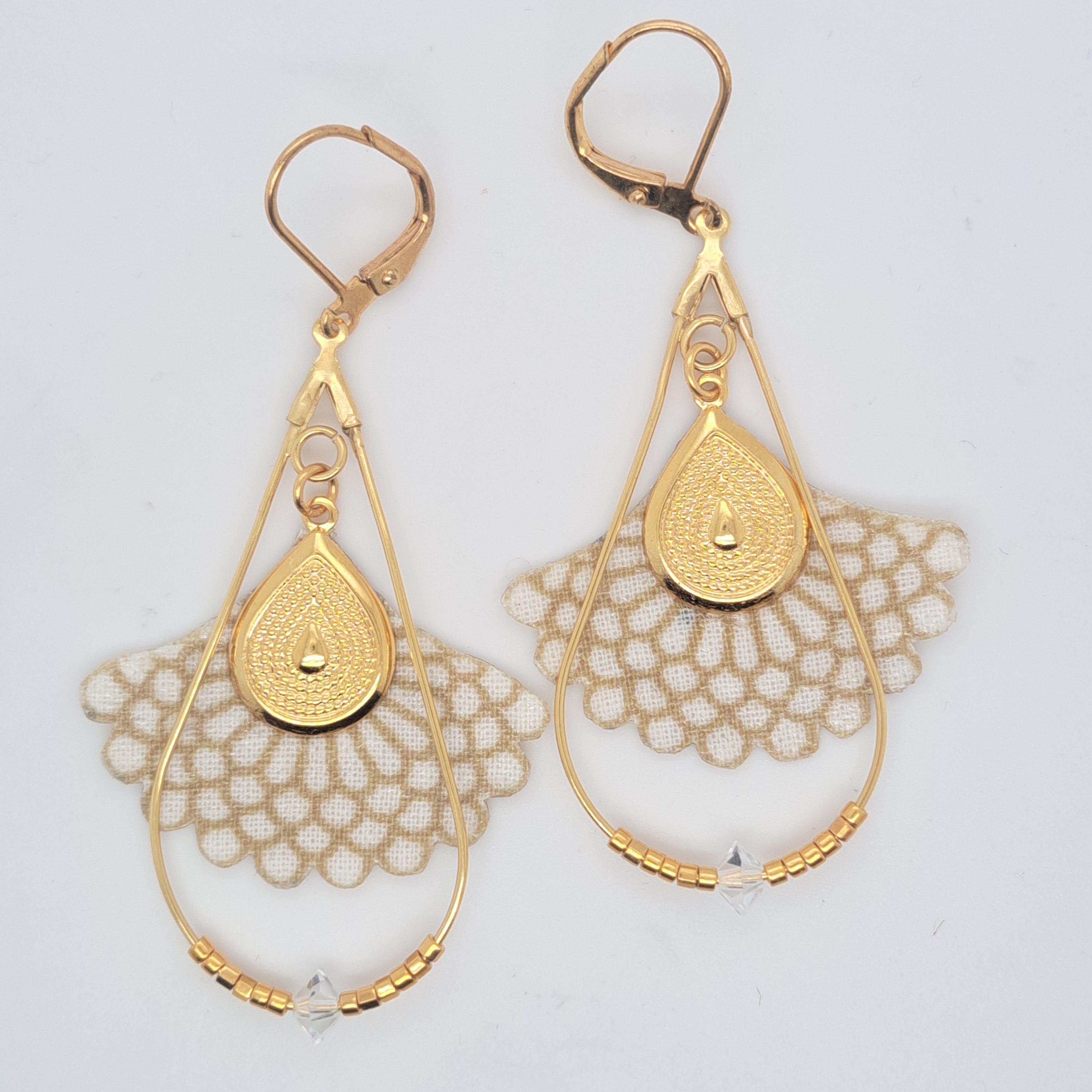 Blanc néréides - Boucles d’oreilles pendantes créoles gouttes